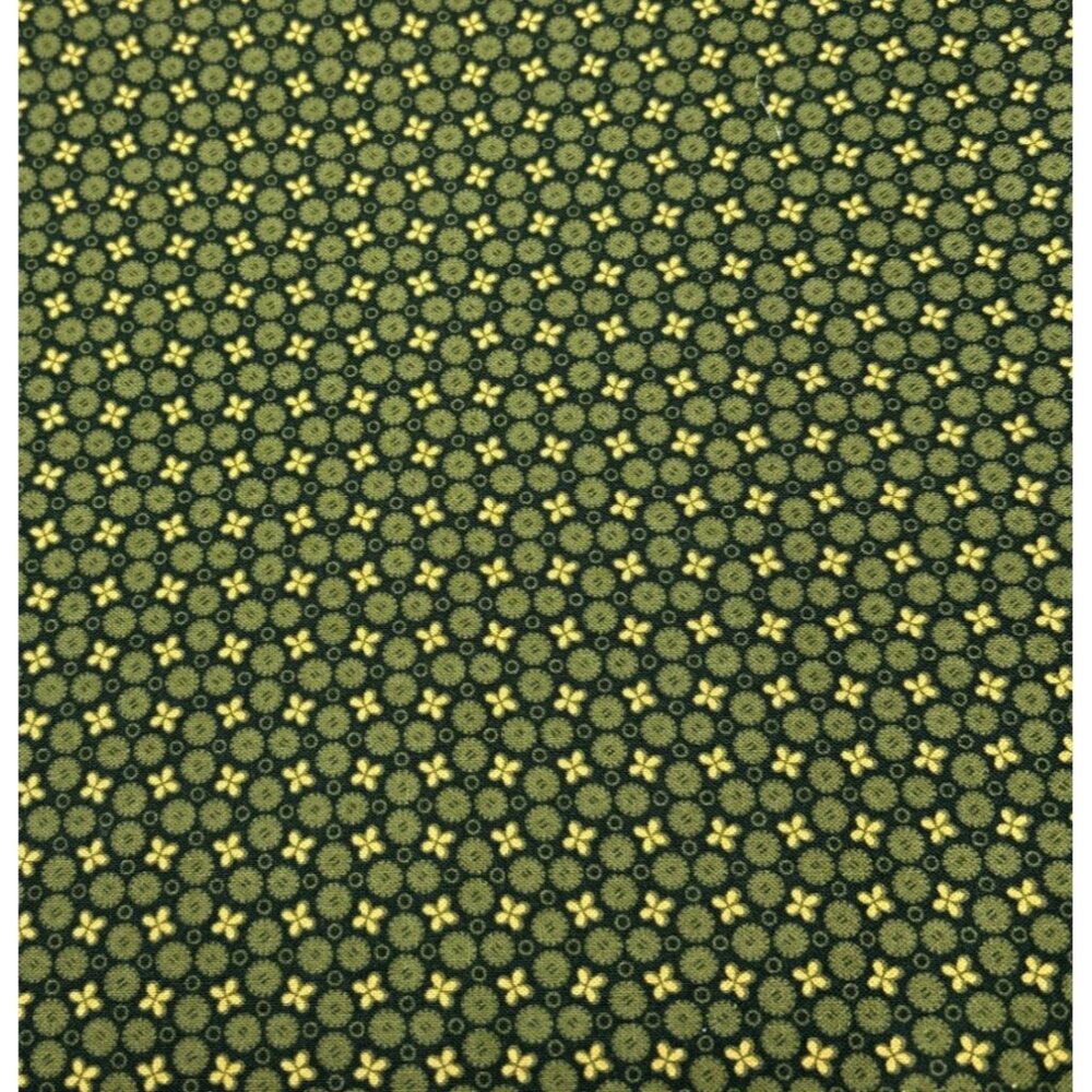 The Merrimack Collection Cotton Quilting Fabric 13 x 44" Green/Yellow
